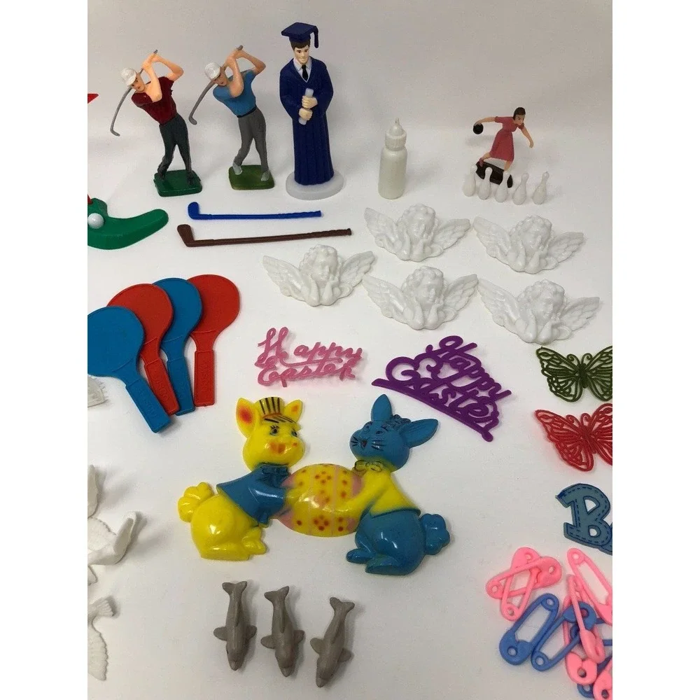 Lot of Vintage Cake Decorating Items Plastic Grad Baby Golf Bowling Easter Birds